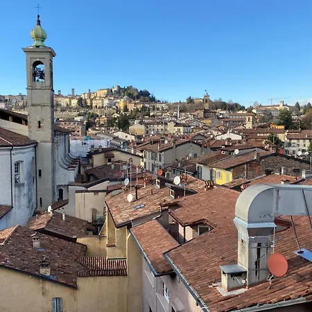La Casetta Sui Tetti Panzió Bergamo